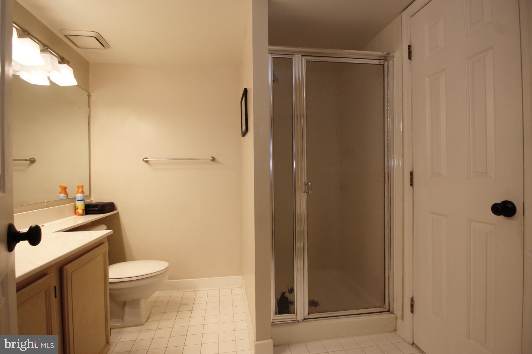 BRADDOCK PLACE - Residential Lease