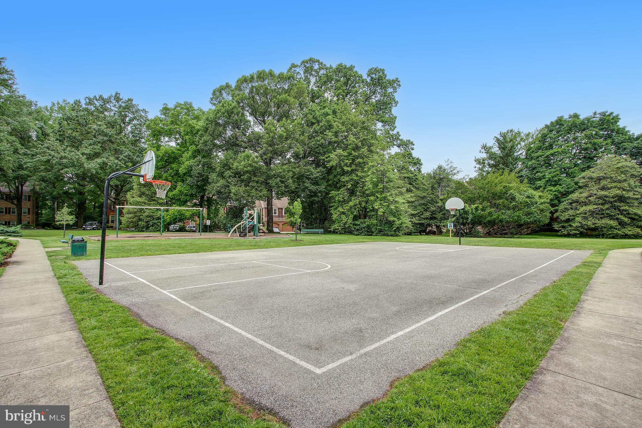 GEORGETOWN VILLAGE - Residential