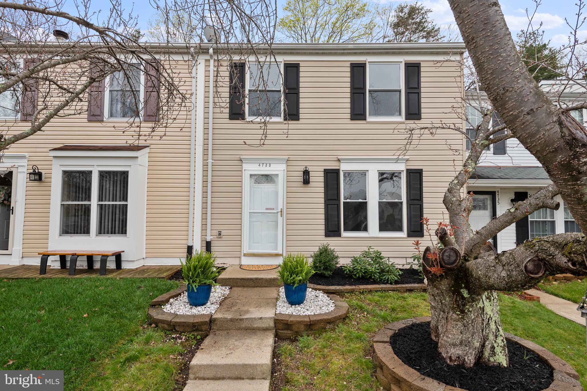 SECOND GREENWOOD - Residential