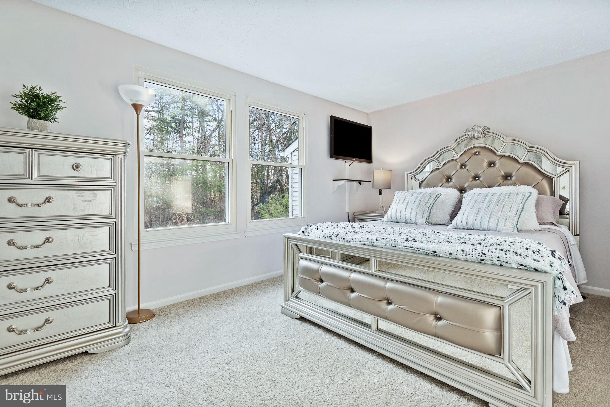 SECOND GREENWOOD - Residential