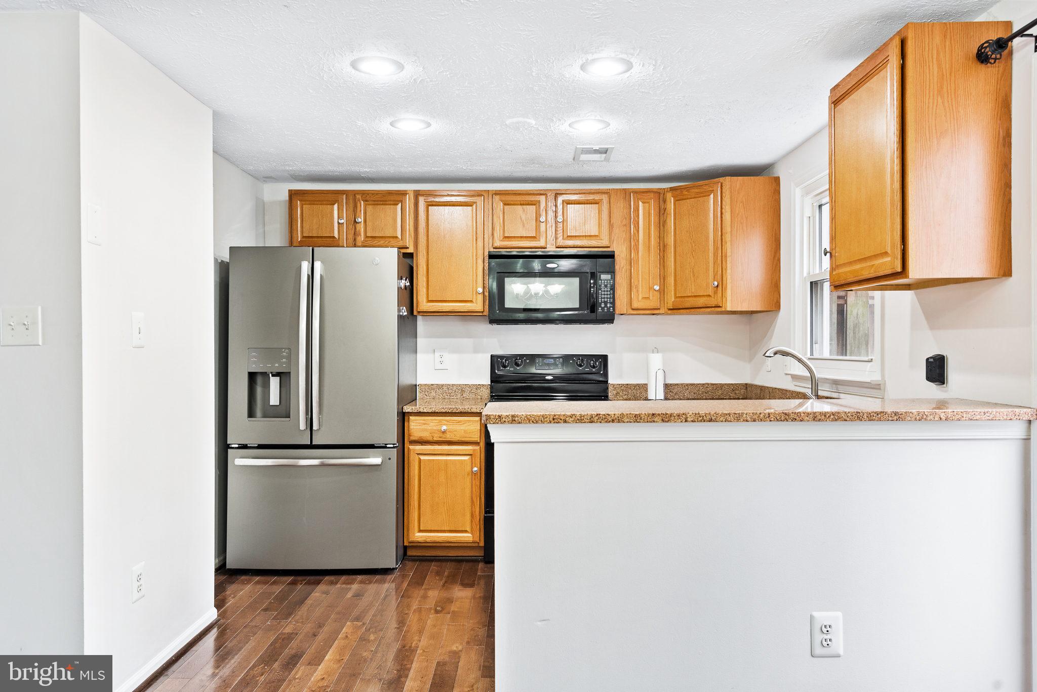 SECOND GREENWOOD - Residential