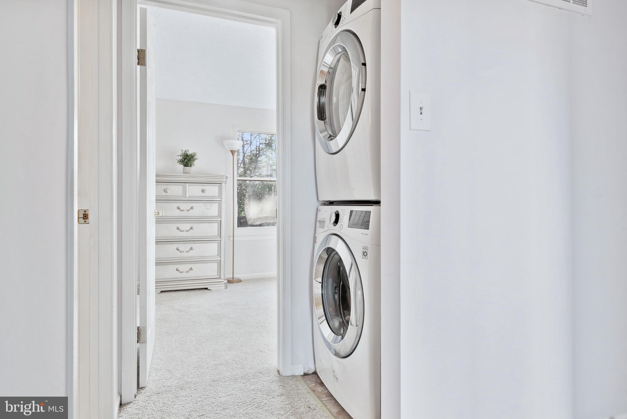 SECOND GREENWOOD - Residential