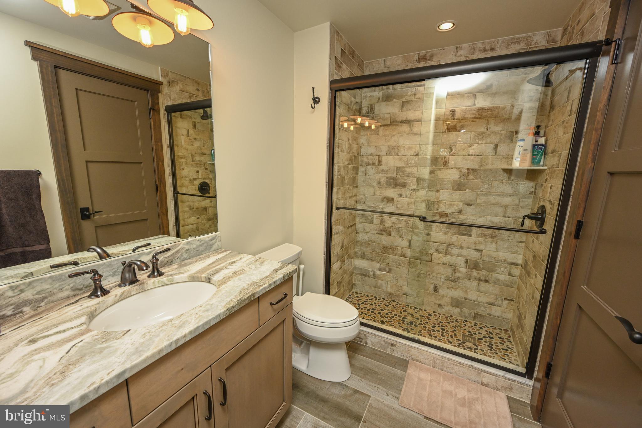 THOUSAND ACRES - Residential