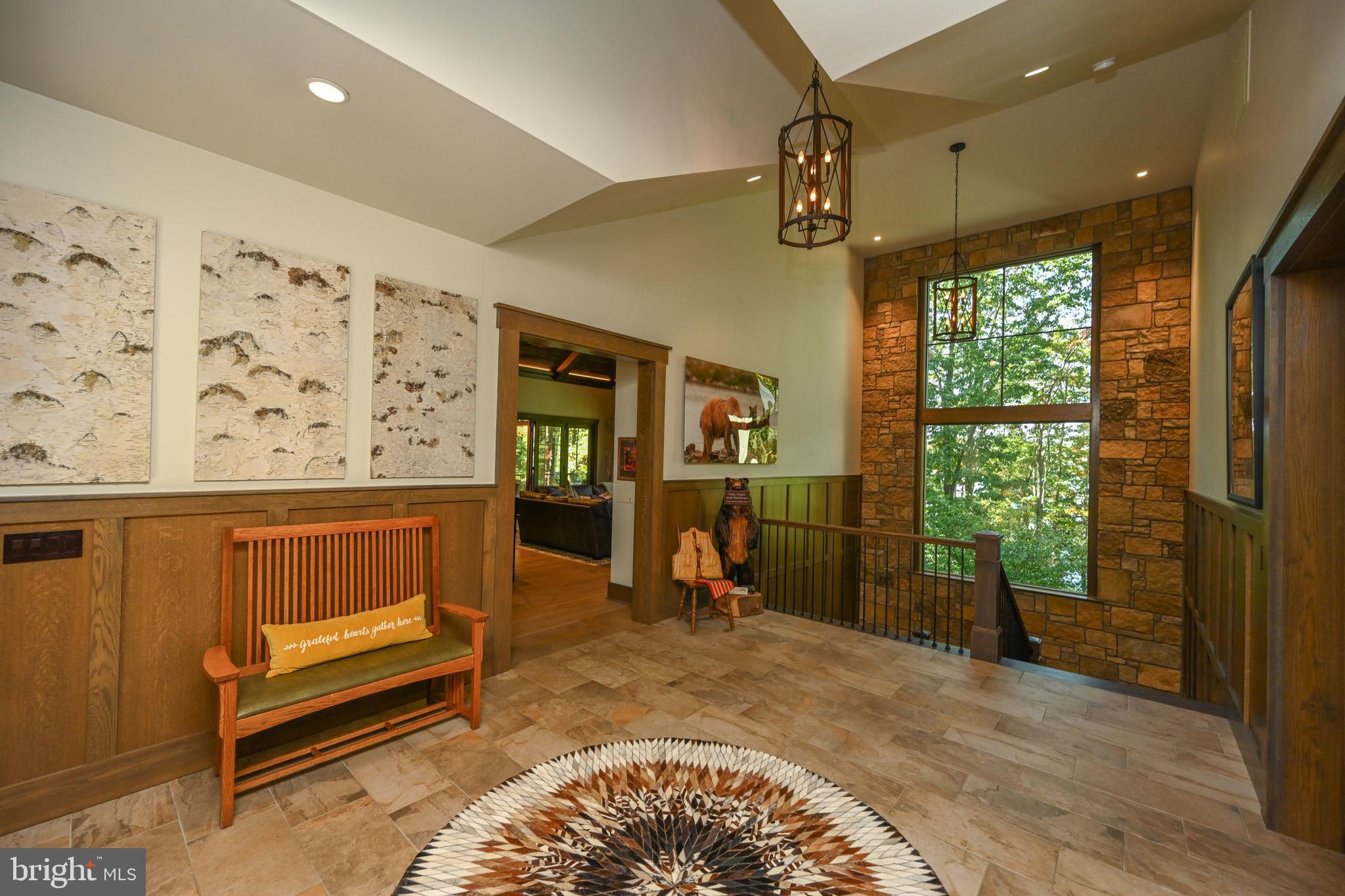 THOUSAND ACRES - Residential