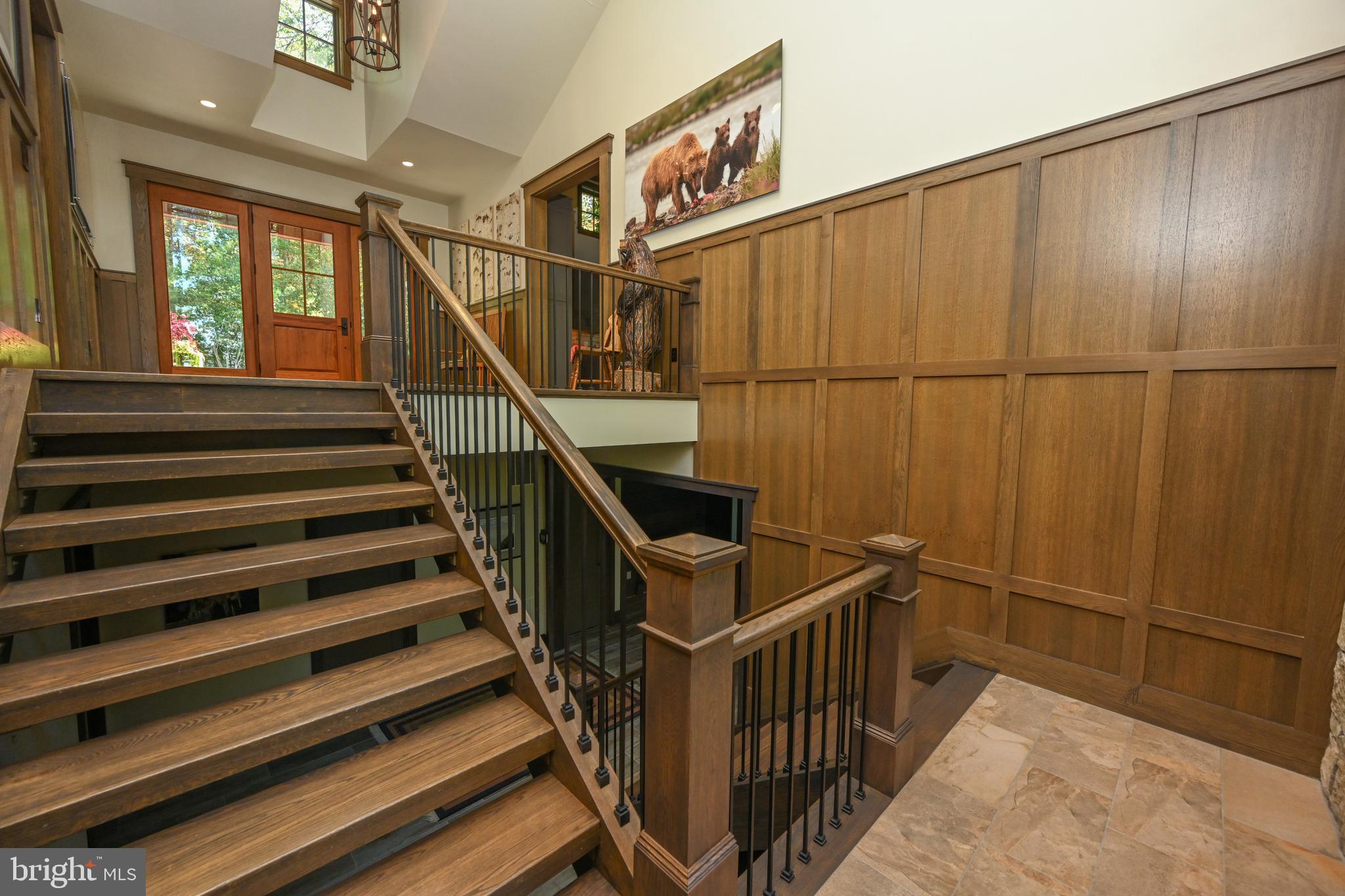 THOUSAND ACRES - Residential