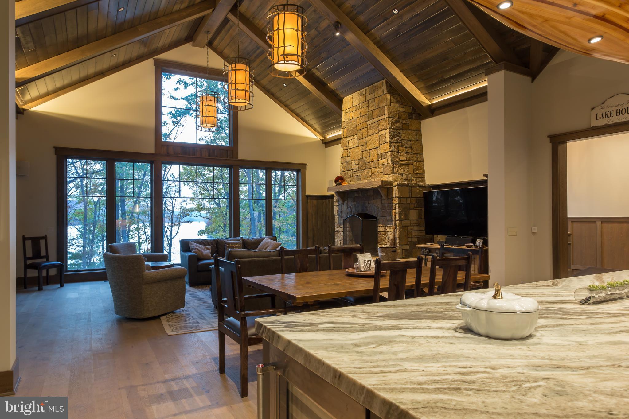 THOUSAND ACRES - Residential