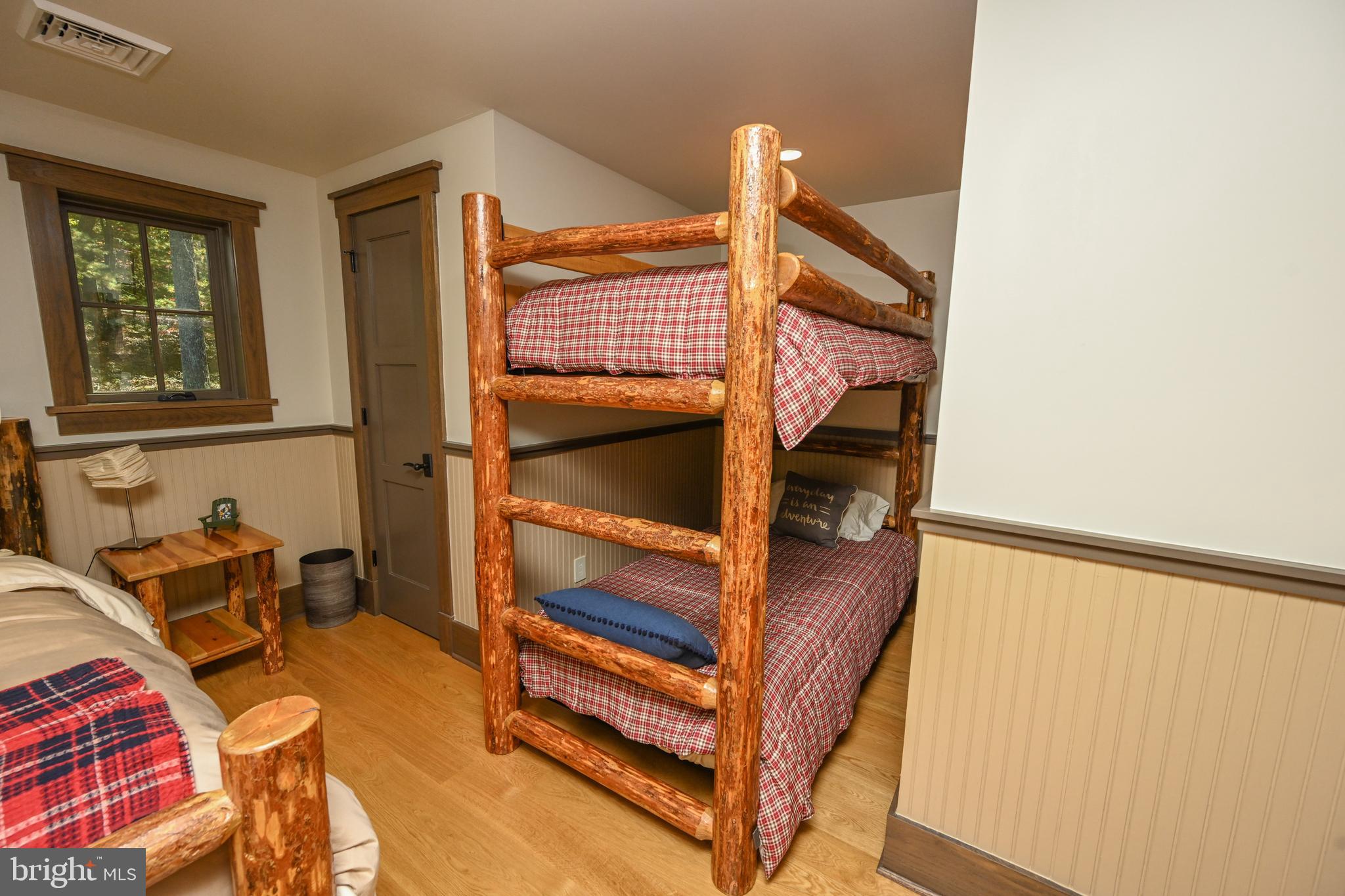 THOUSAND ACRES - Residential