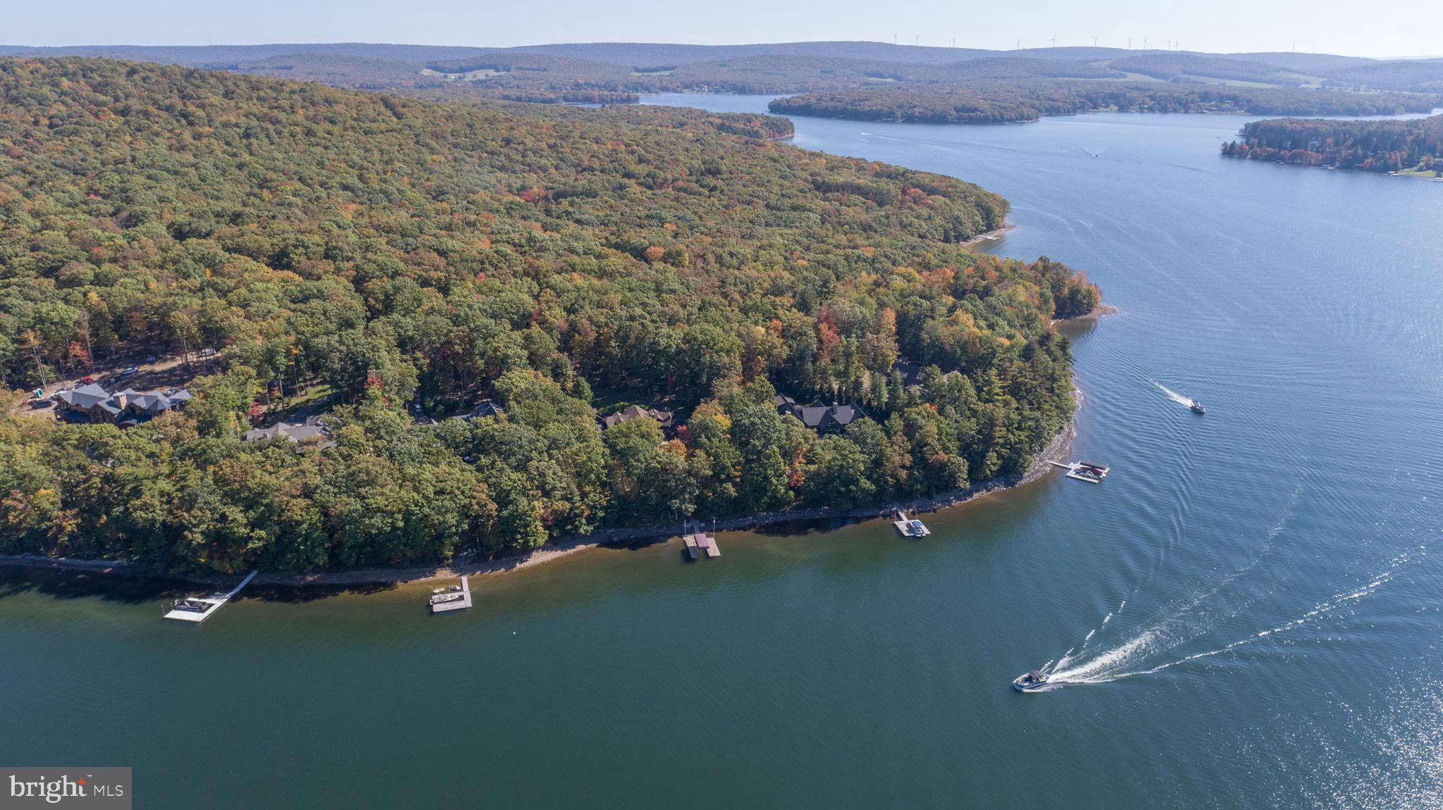 THOUSAND ACRES - Residential