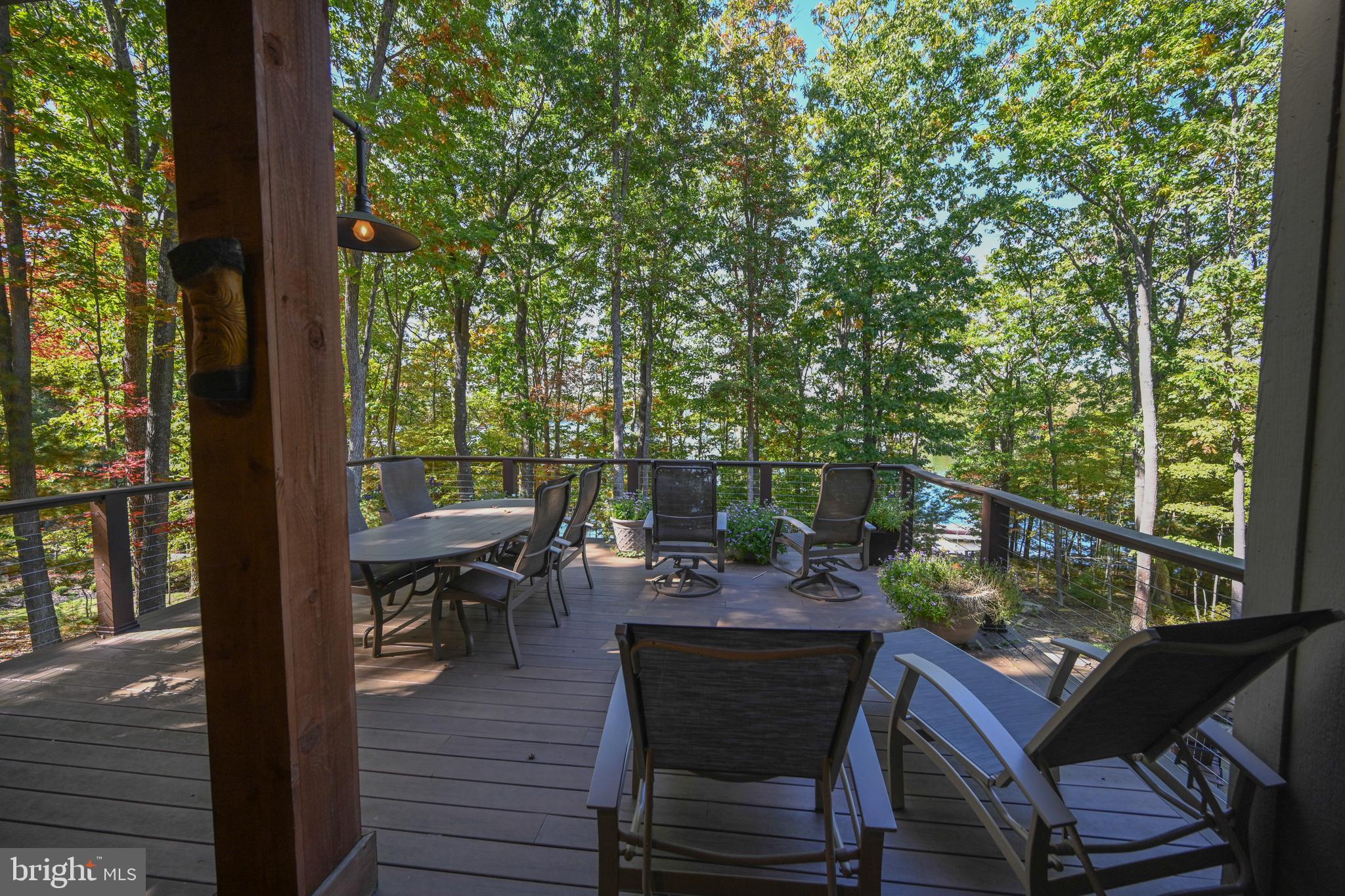 THOUSAND ACRES - Residential