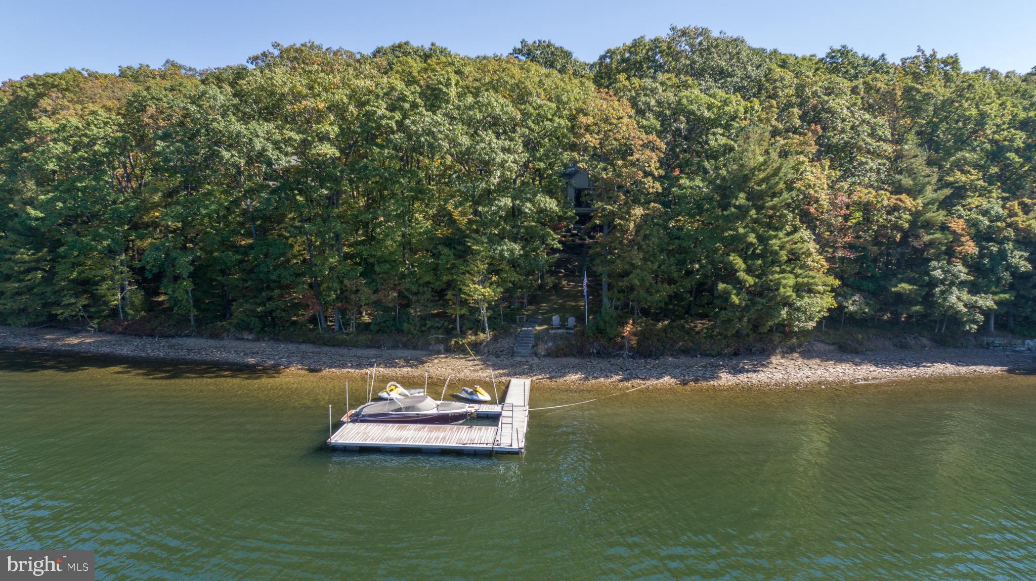 THOUSAND ACRES - Residential