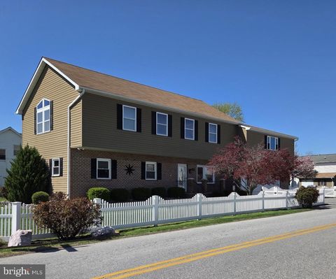 2100 LODGE FOREST SPARROWS POINT MD 21219