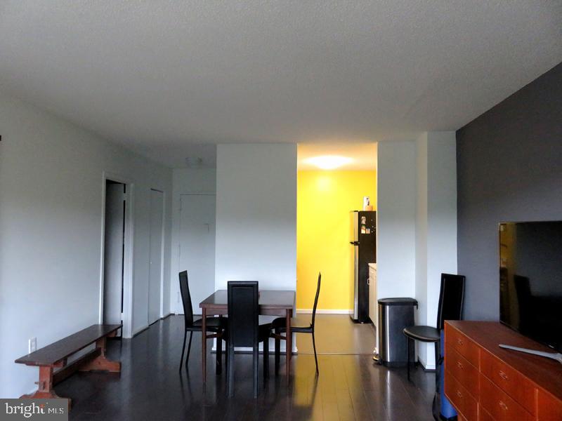 PARC EAST - Residential Lease