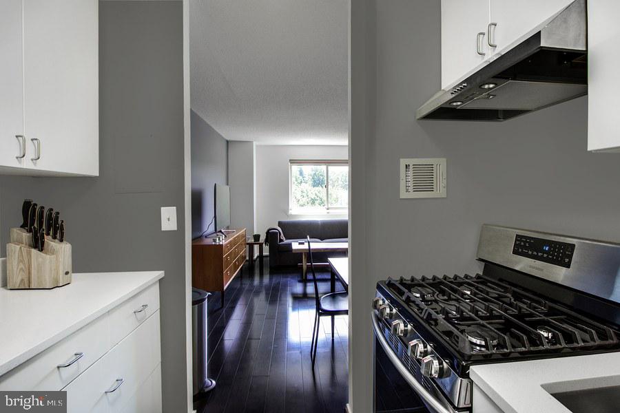 PARC EAST - Residential Lease