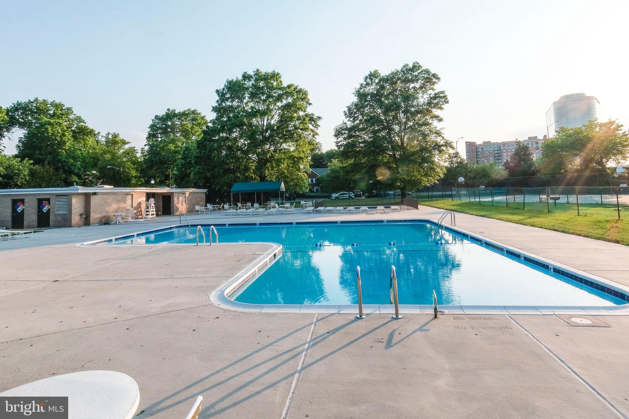 PARC EAST - Residential Lease