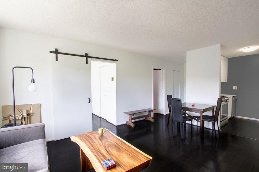 PARC EAST - Residential Lease