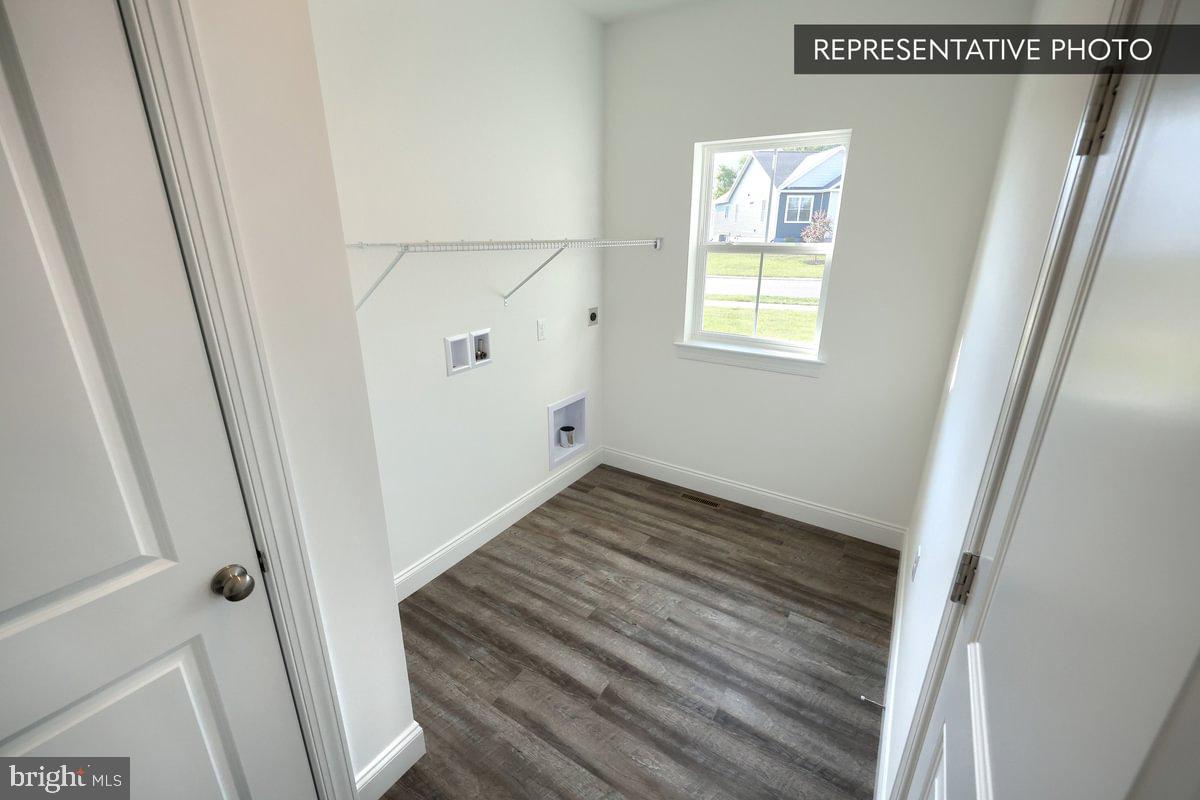 LOGAN MEADOWS - Residential