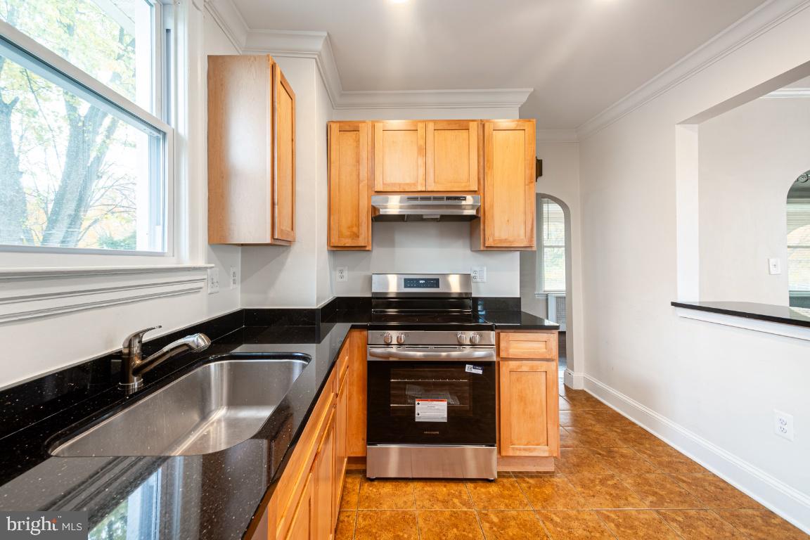 GLEN OAKS - Residential