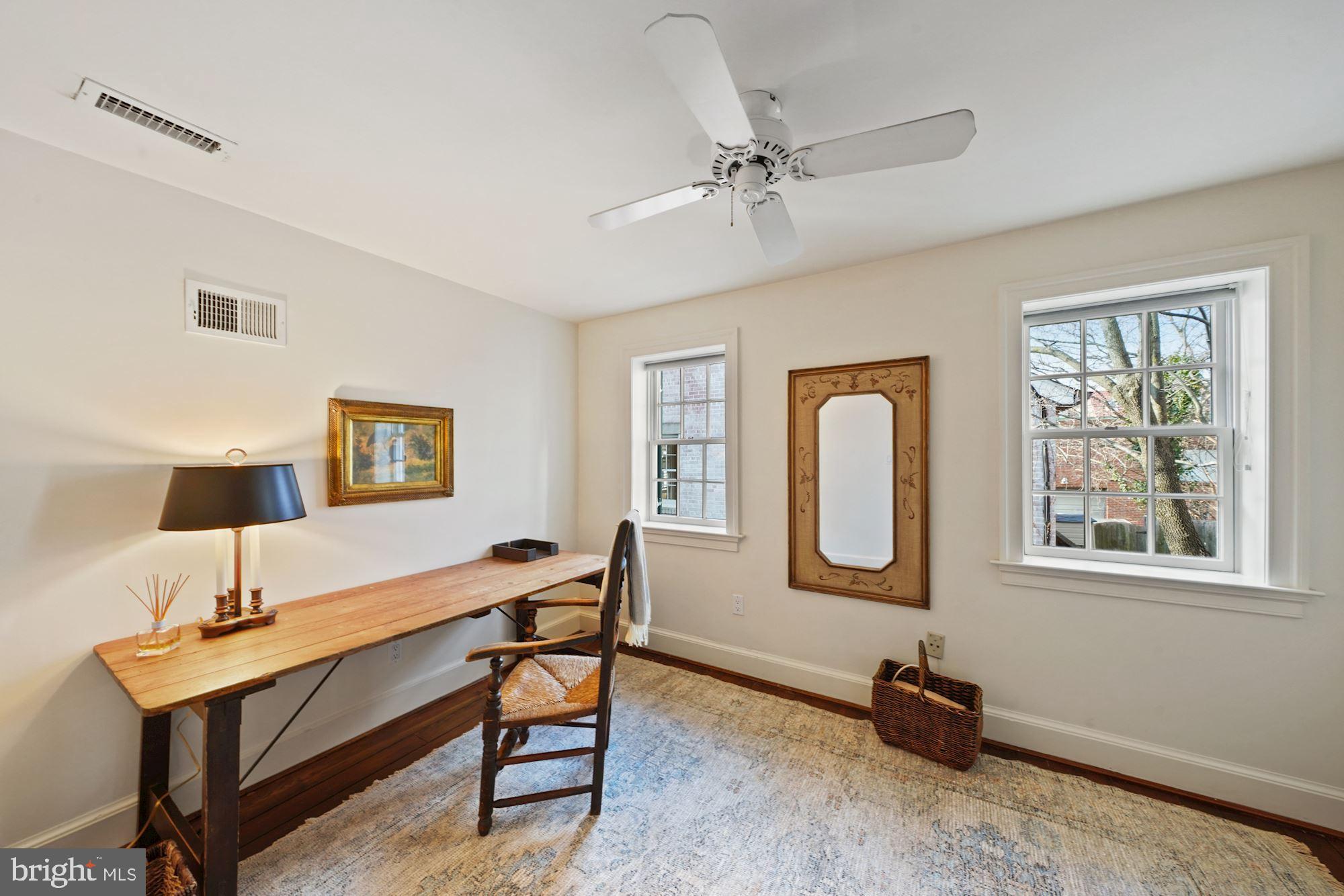 OLD TOWN - Residential