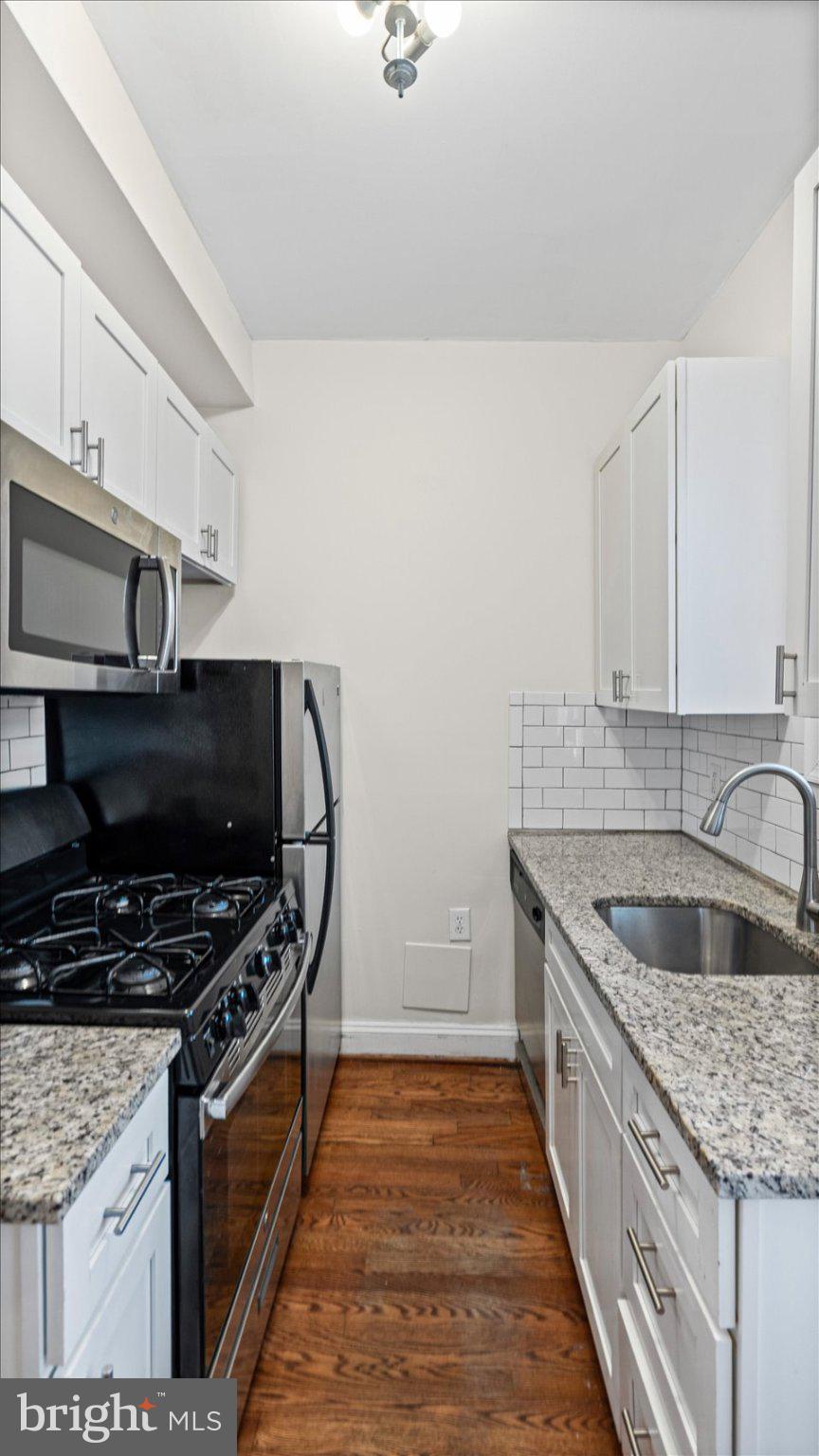 WASHINGTON VILLAGE - Residential