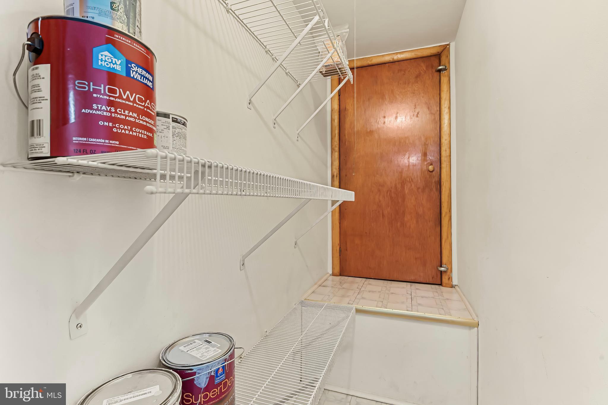 PERRY HALL - Residential