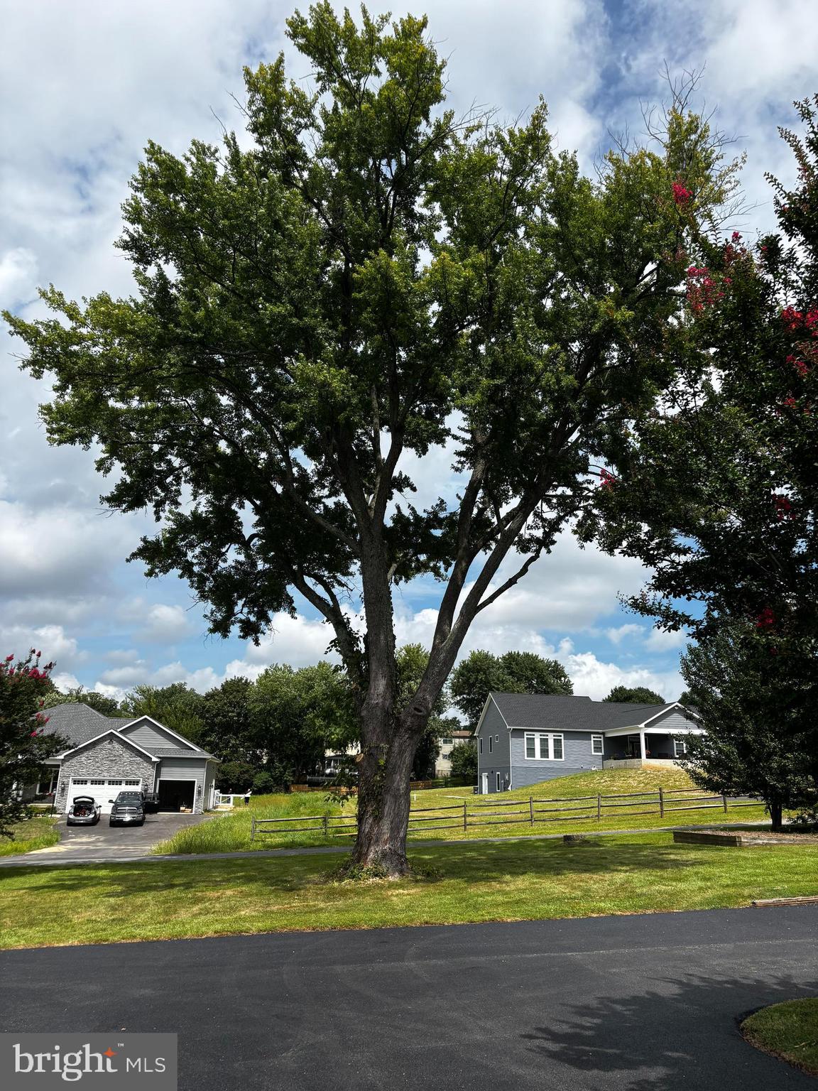 PERRY HALL - Residential