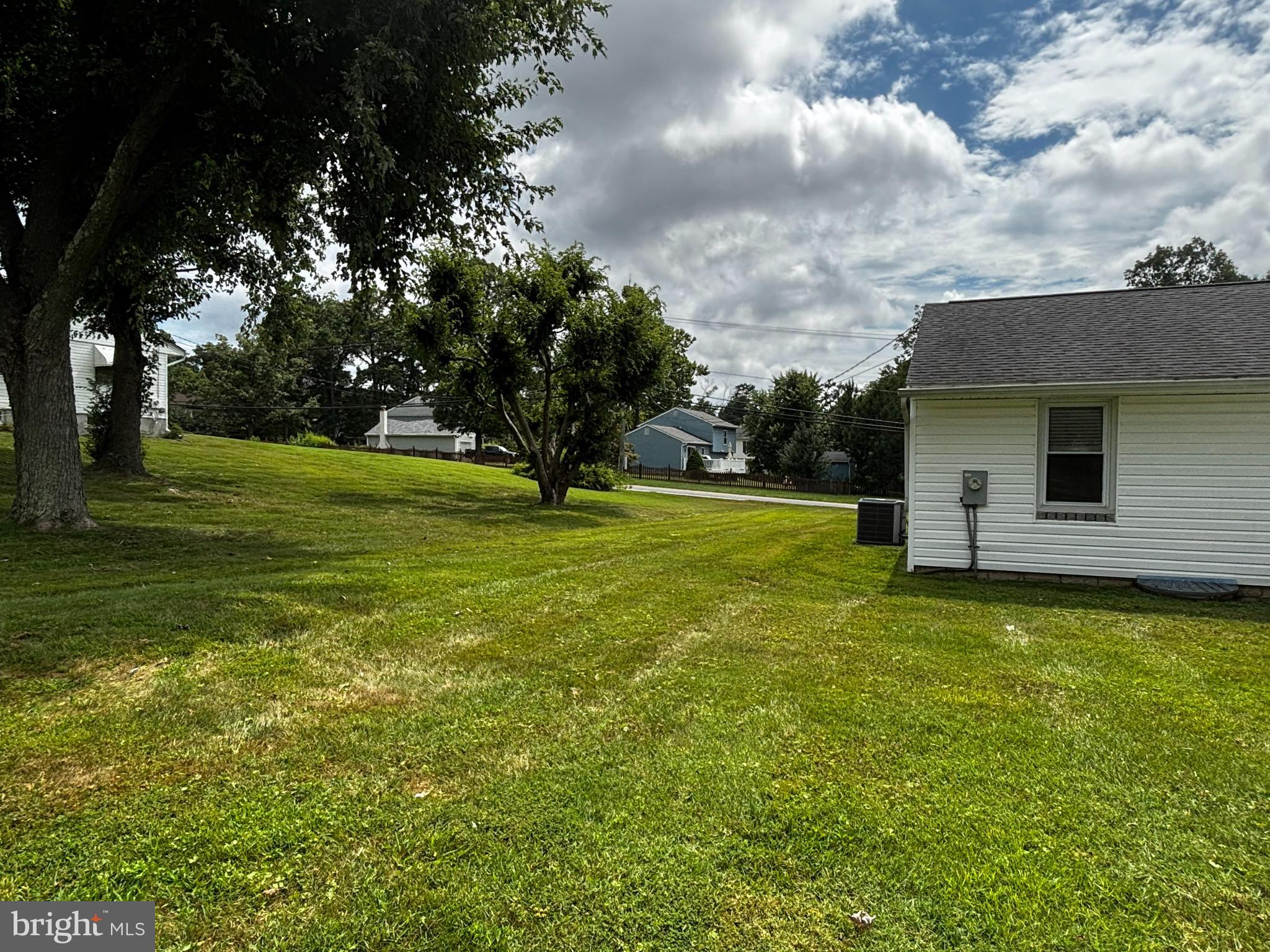 PERRY HALL - Residential