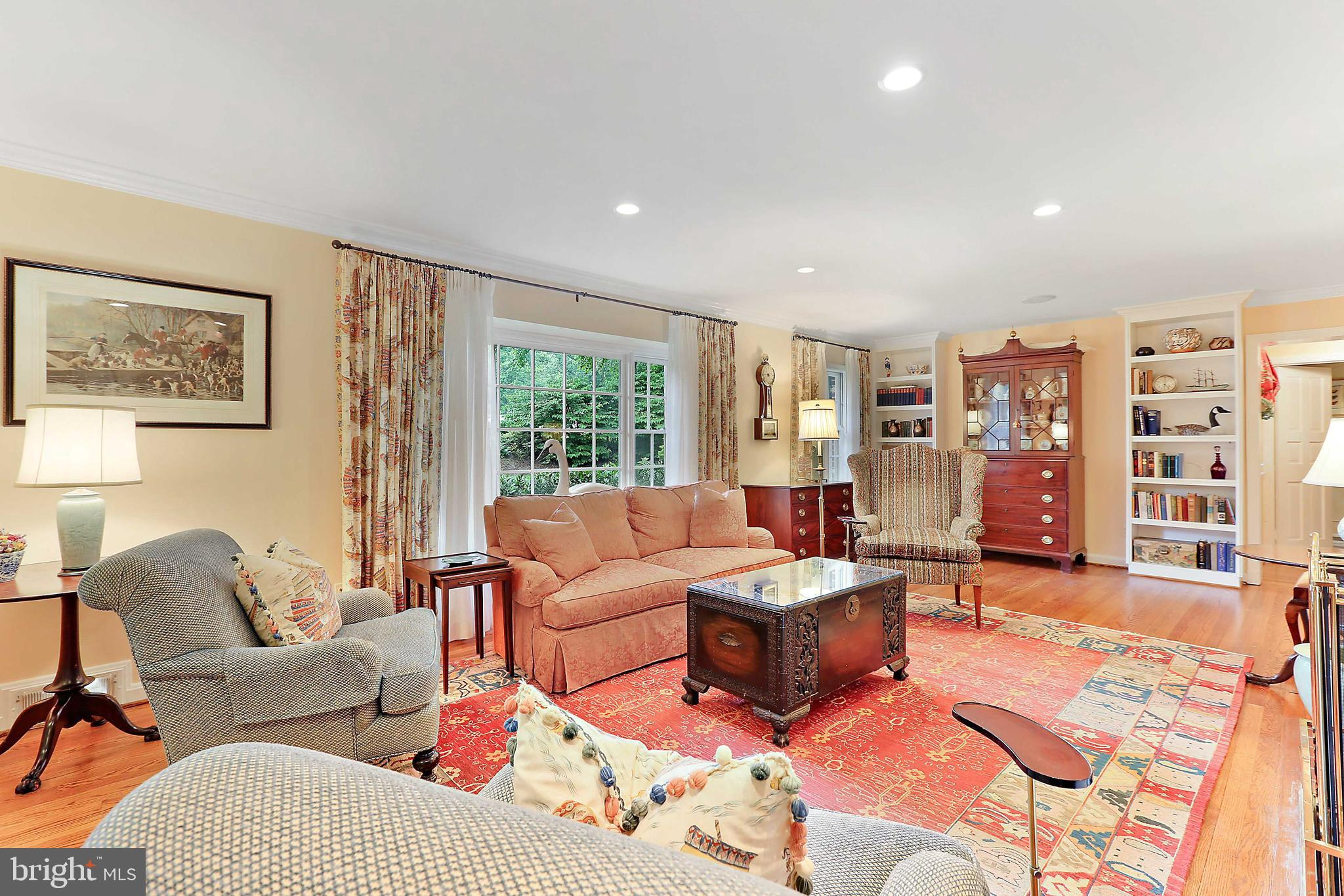 FOUR WINDS/RUXTON - Residential