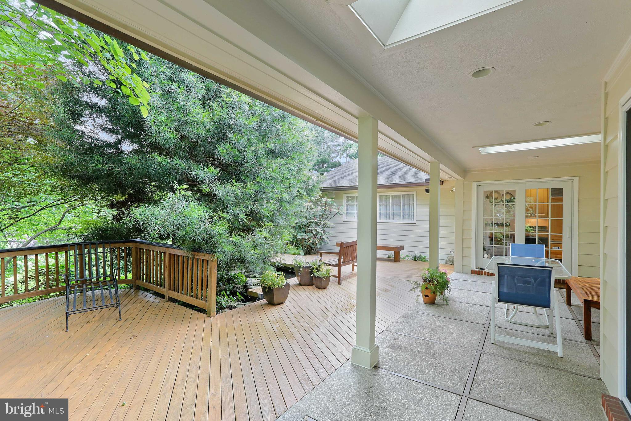 FOUR WINDS/RUXTON - Residential