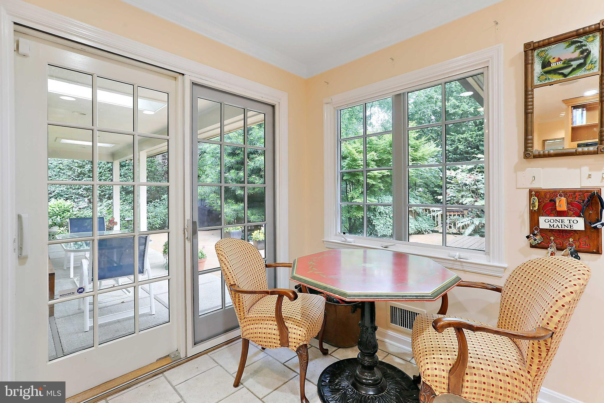 FOUR WINDS/RUXTON - Residential