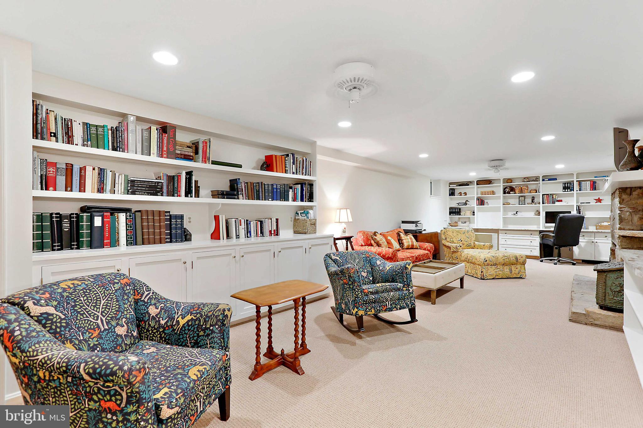 FOUR WINDS/RUXTON - Residential