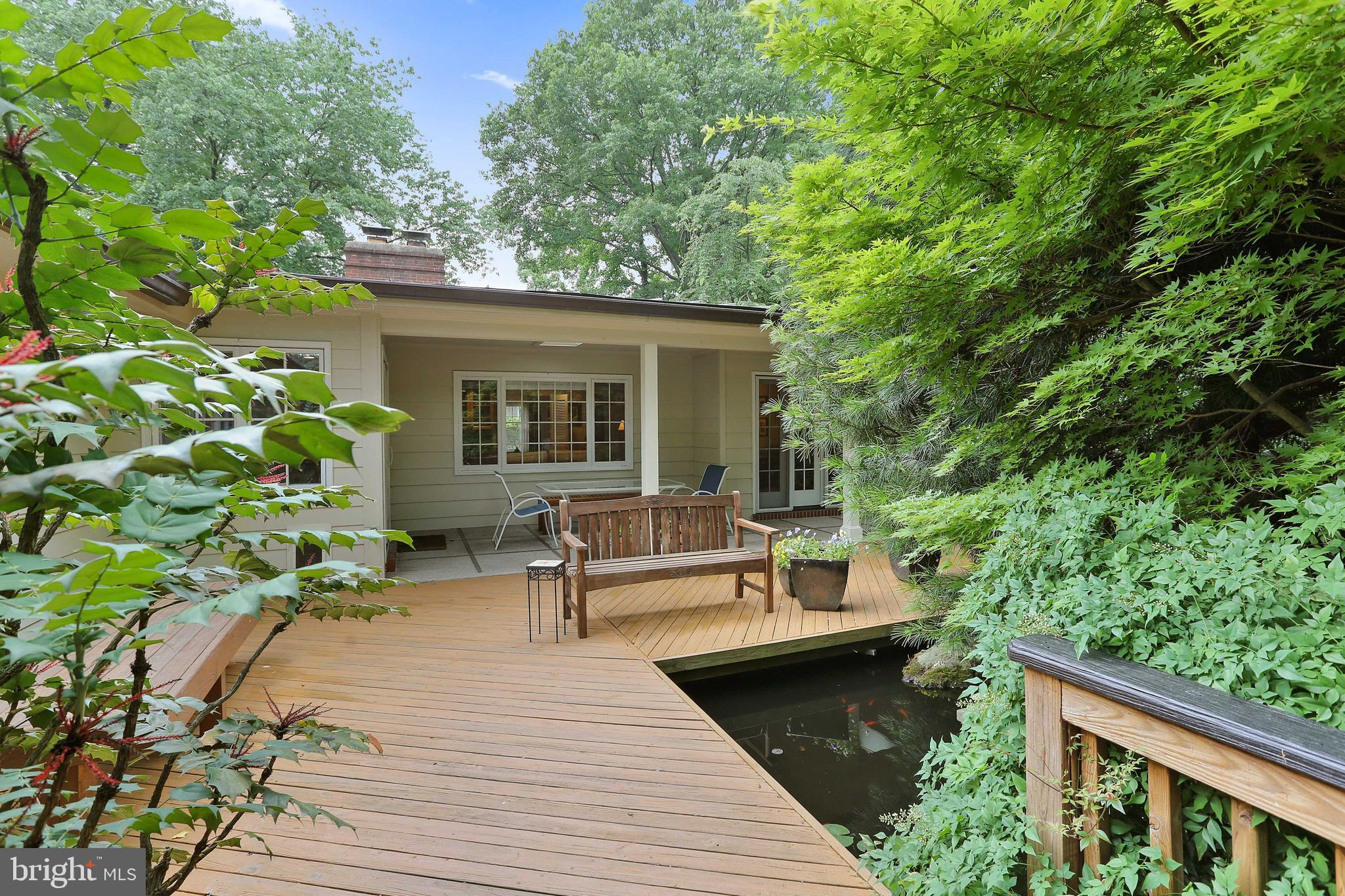 FOUR WINDS/RUXTON - Residential