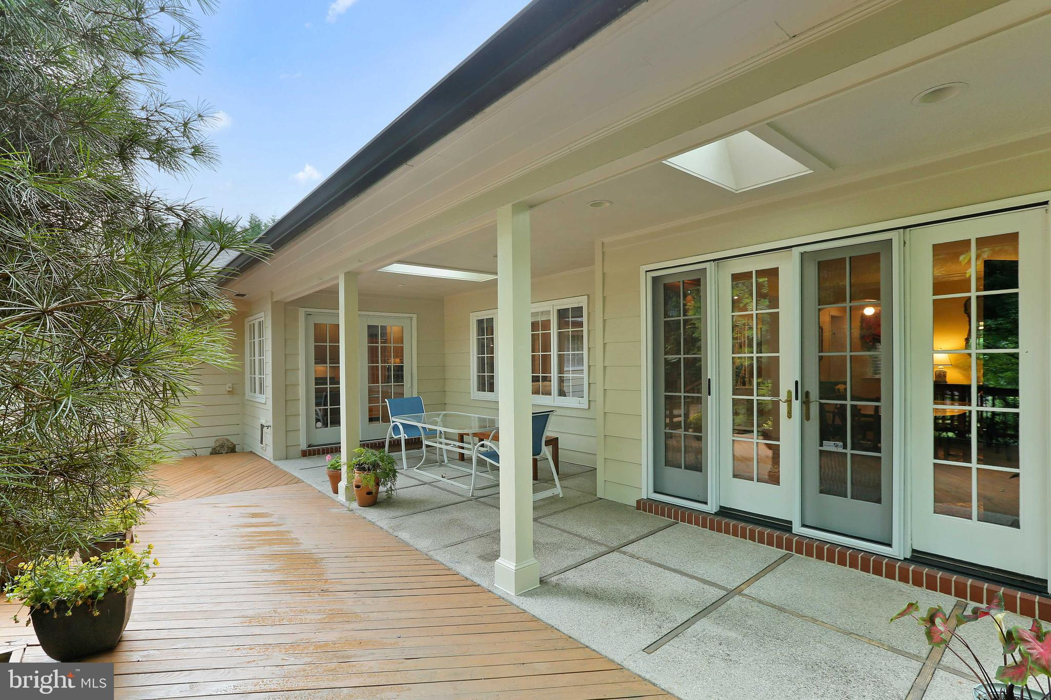 FOUR WINDS/RUXTON - Residential