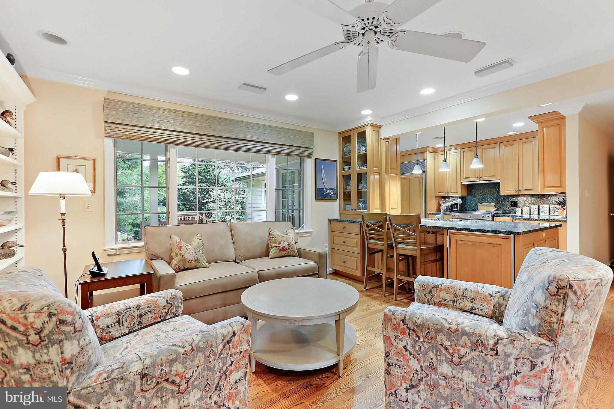 FOUR WINDS/RUXTON - Residential