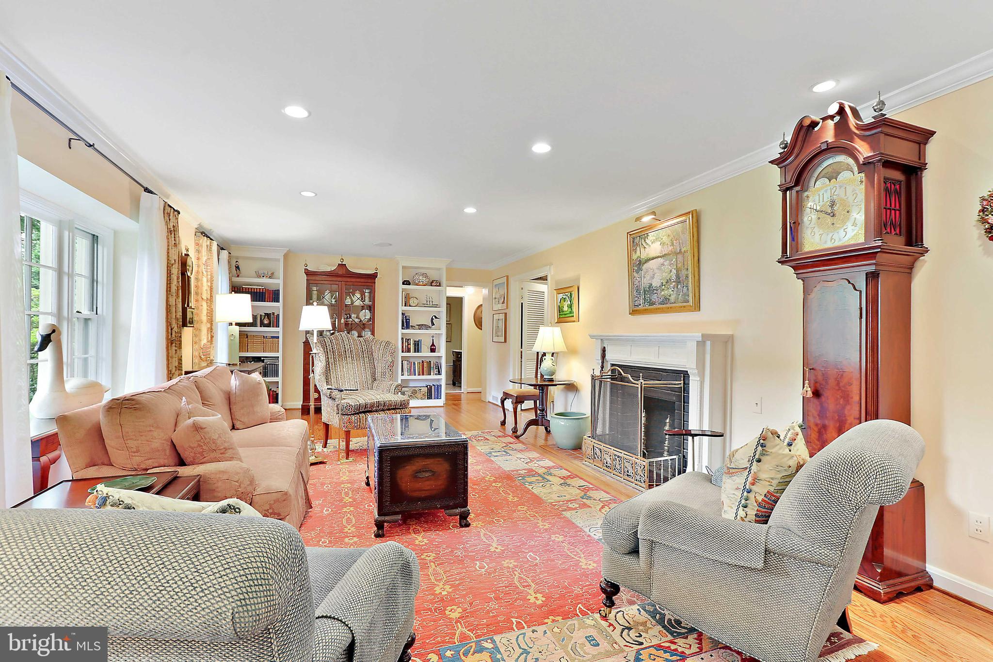 FOUR WINDS/RUXTON - Residential