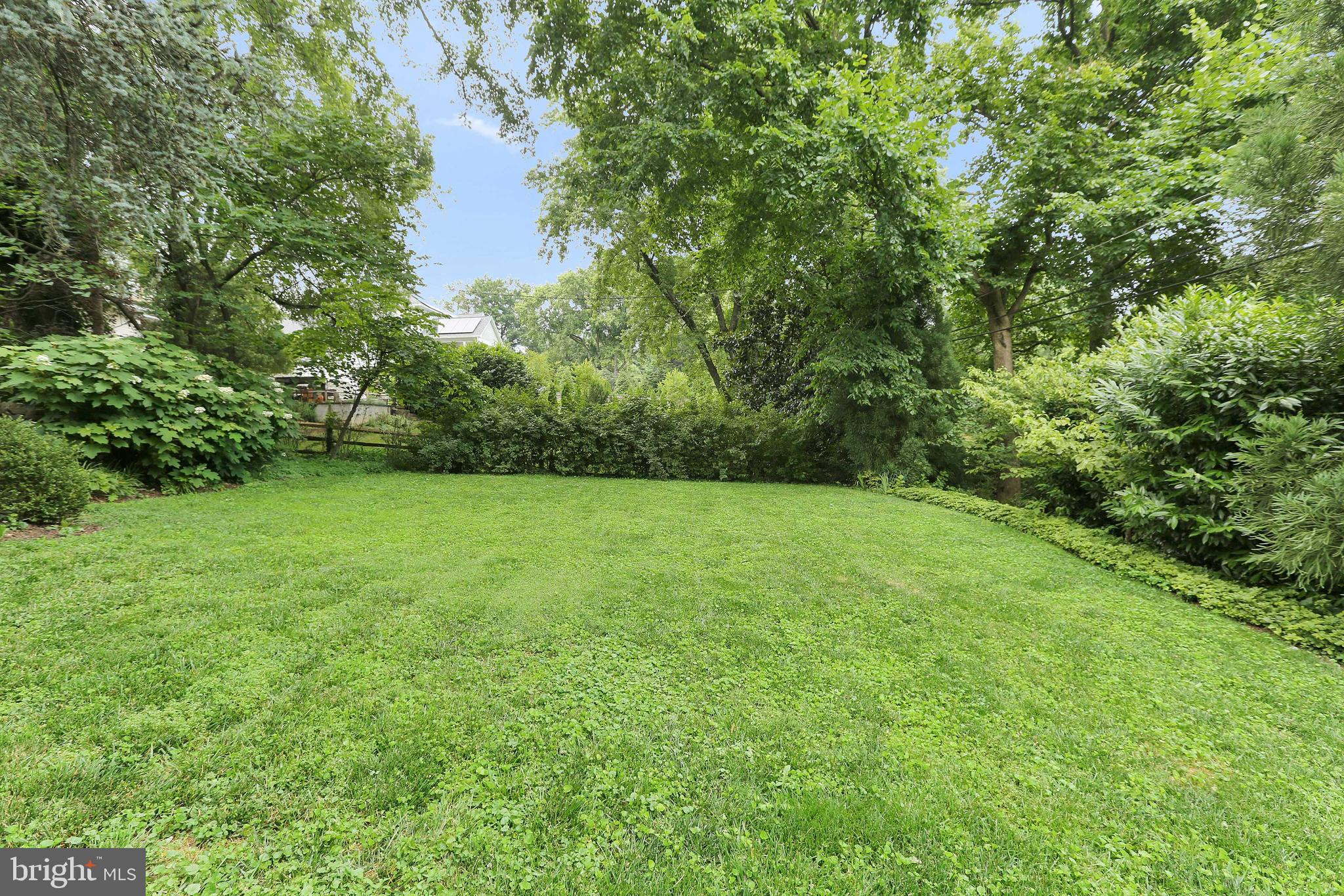 FOUR WINDS/RUXTON - Residential