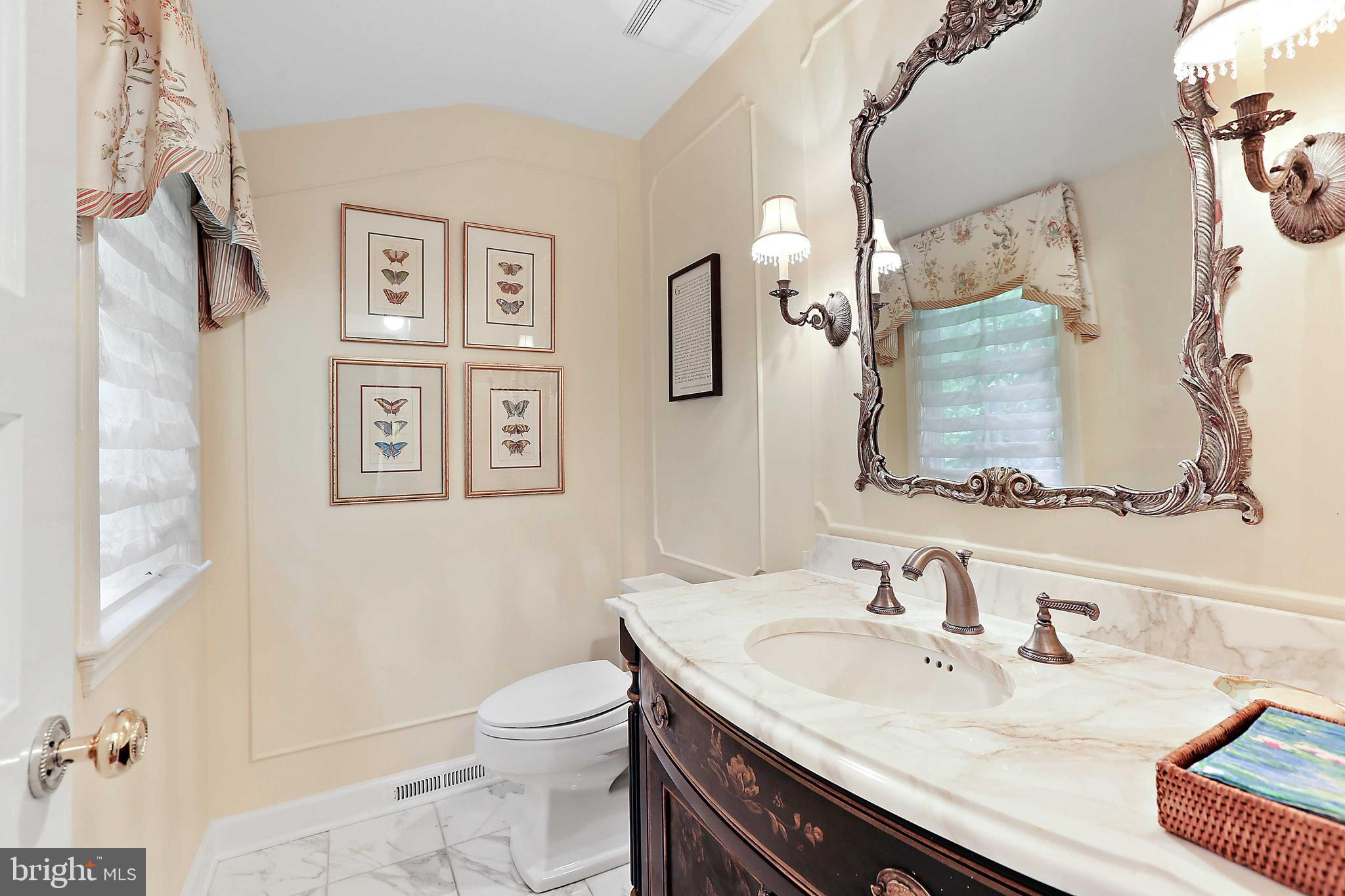 FOUR WINDS/RUXTON - Residential