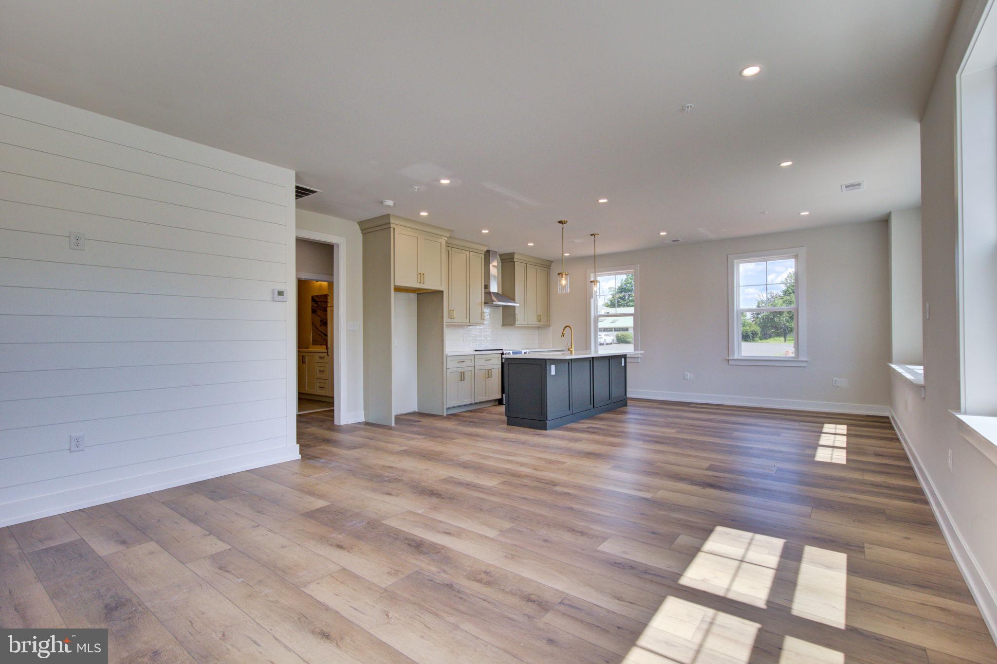 425 ASHA WAY 101