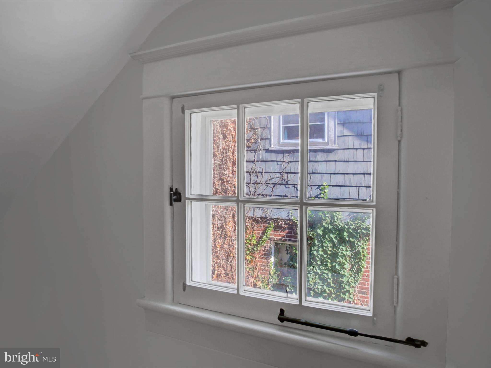 OAK HILL - Residential