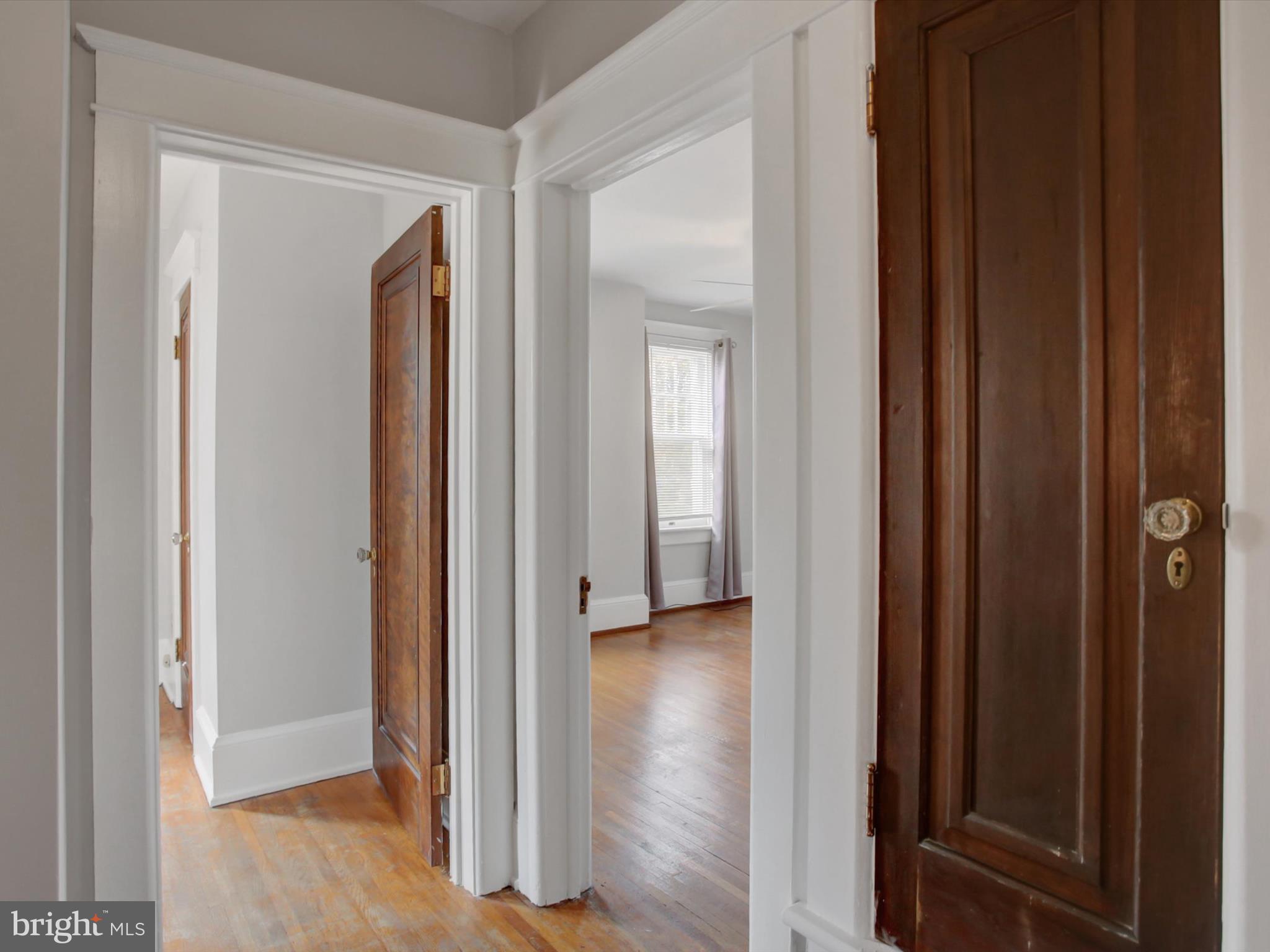 OAK HILL - Residential