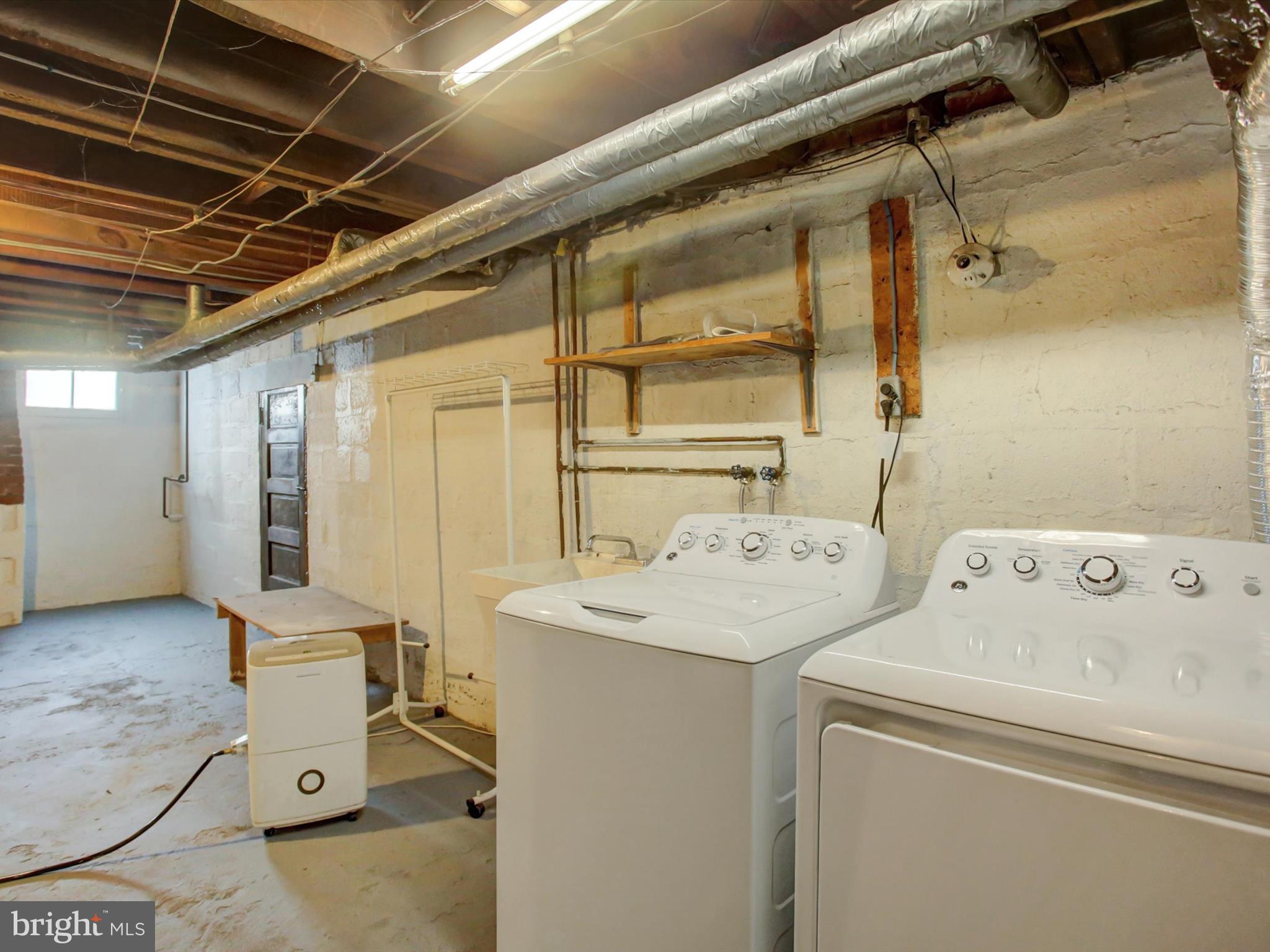 OAK HILL - Residential