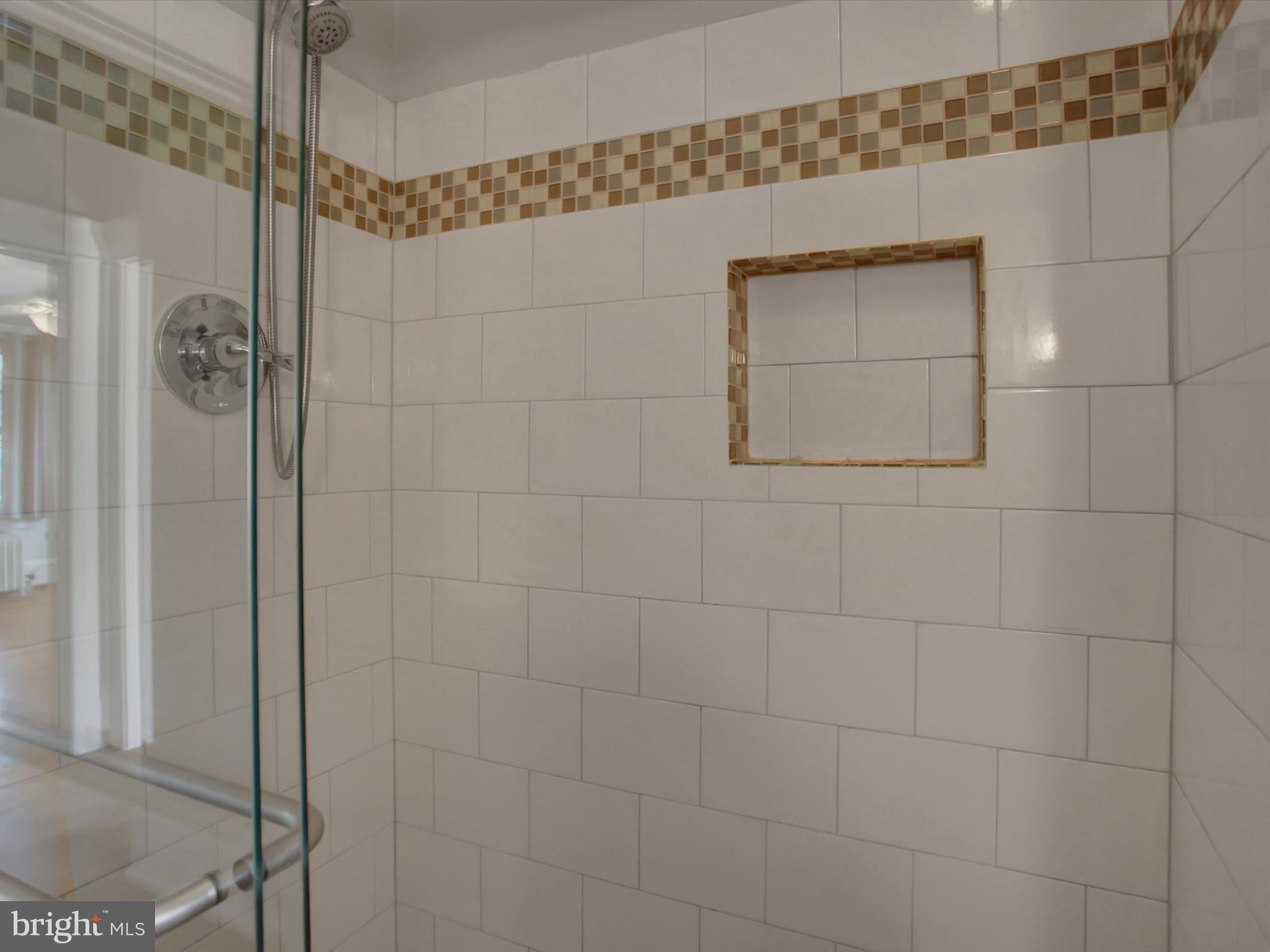 OAK HILL - Residential