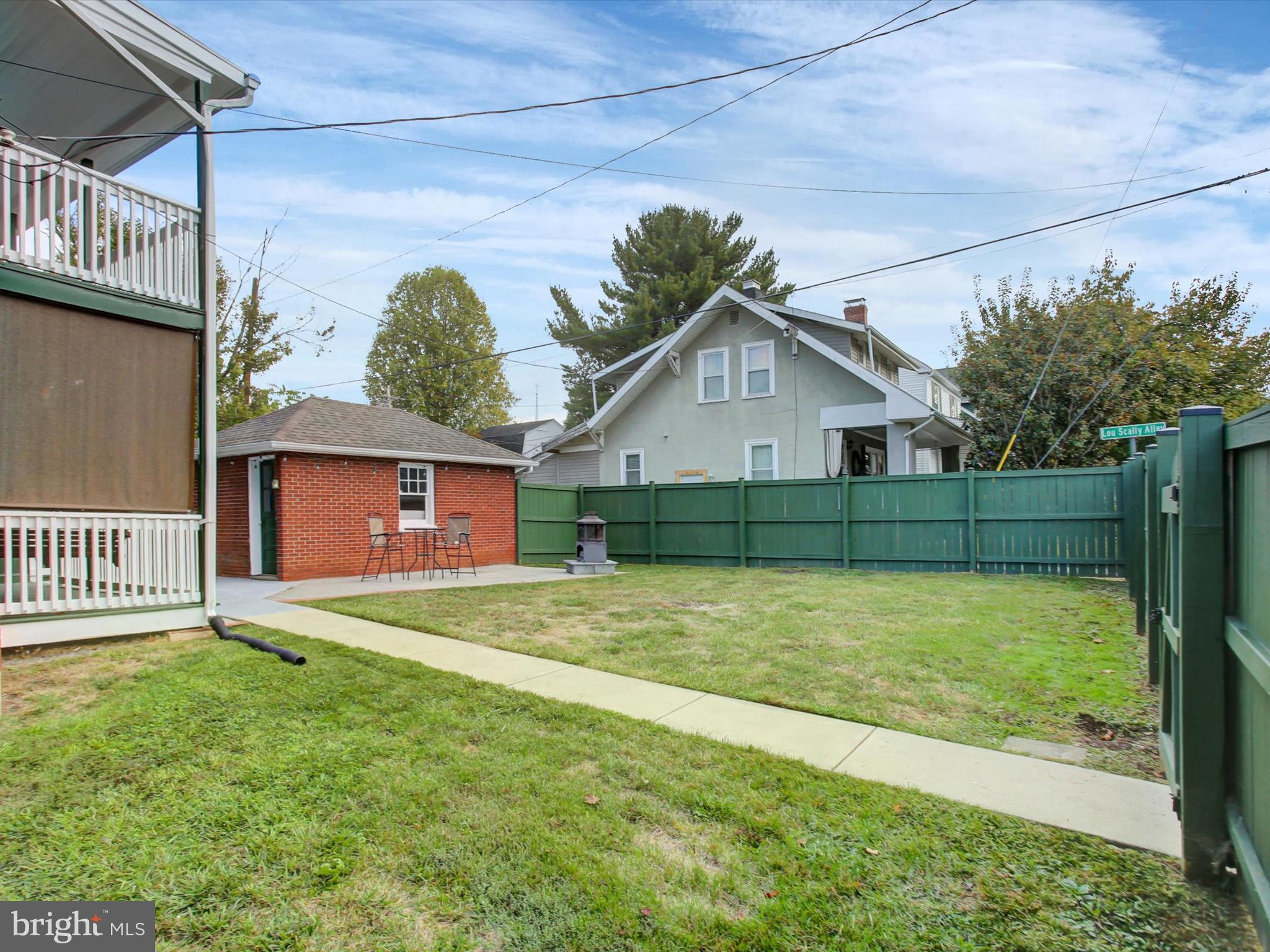 OAK HILL - Residential