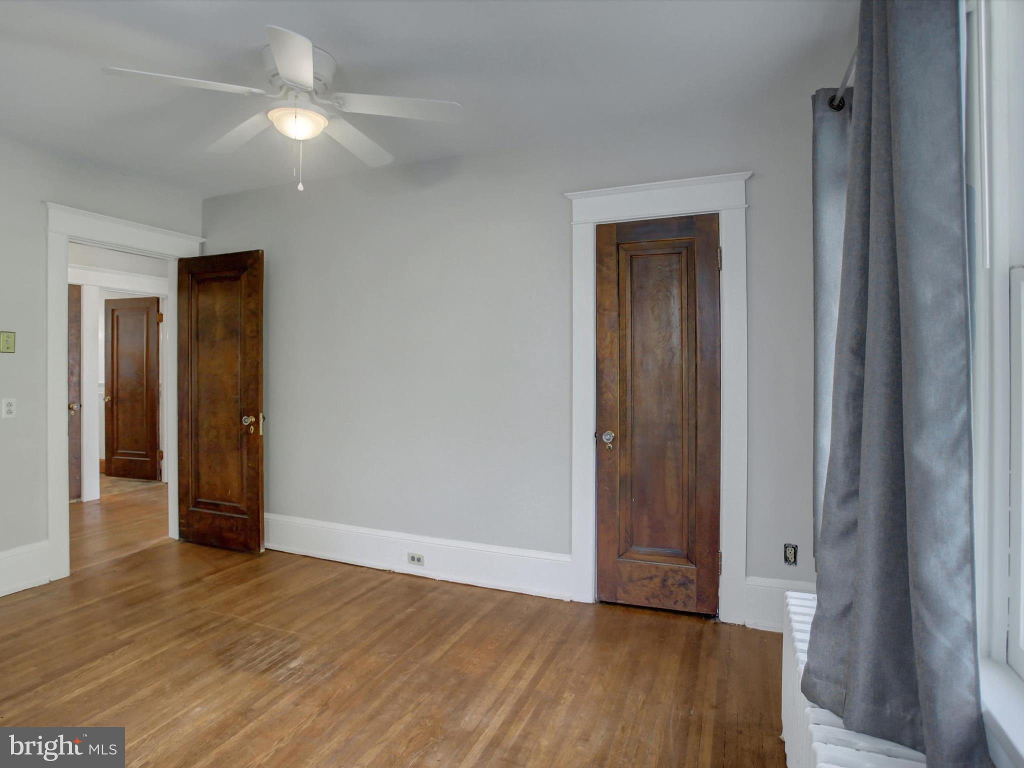 OAK HILL - Residential