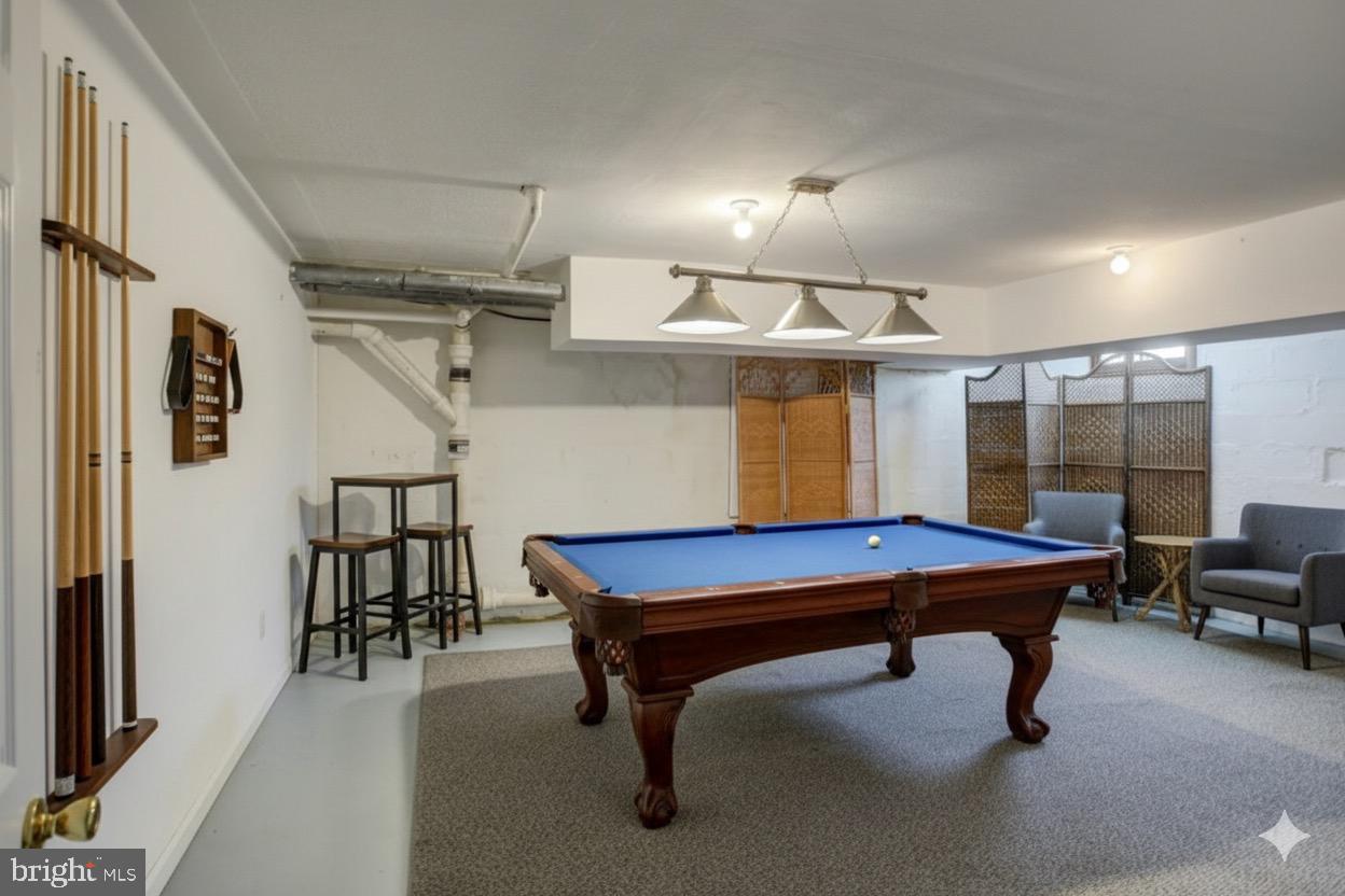 OAK HILL - Residential