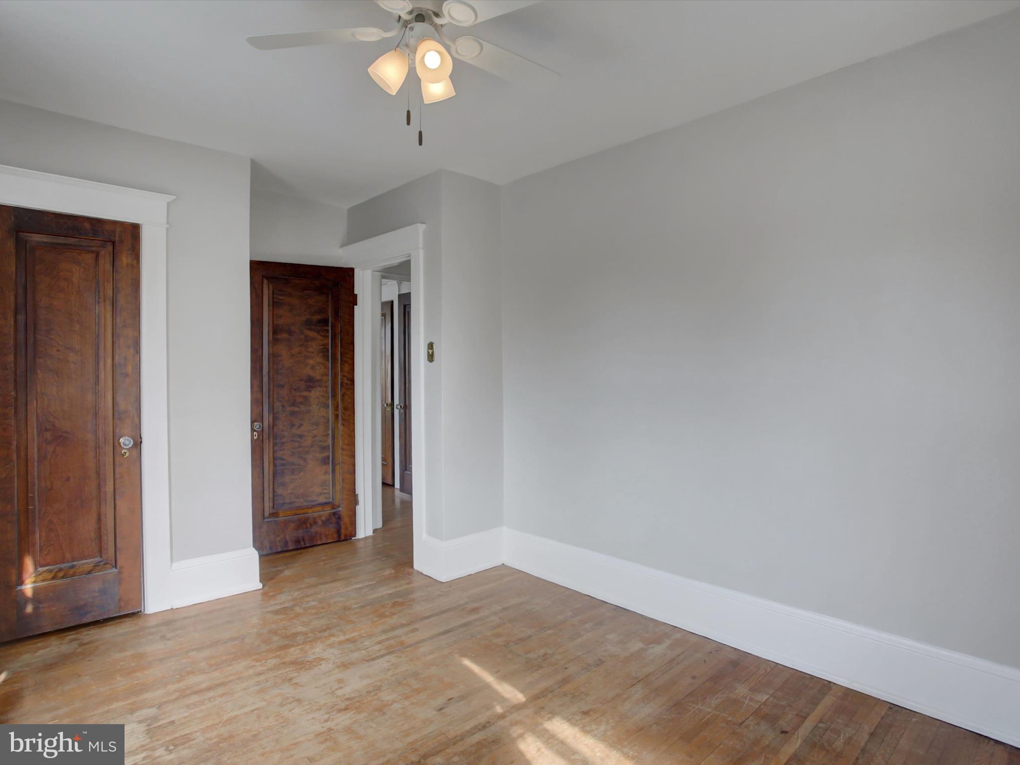 OAK HILL - Residential