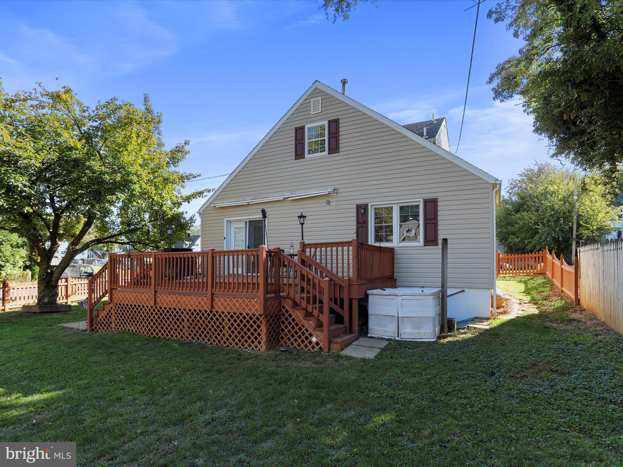 HAMILTON PARK - Residential