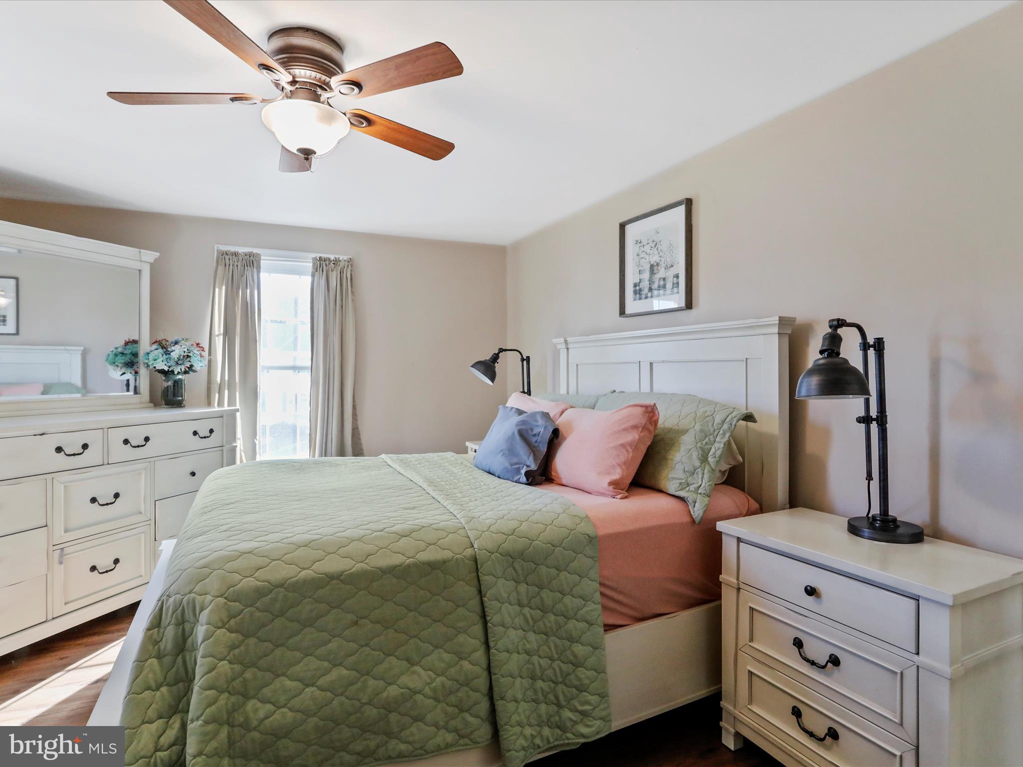 HAMILTON PARK - Residential