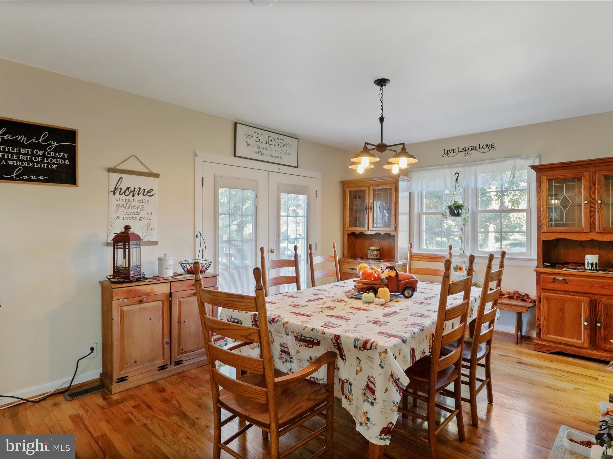 HAMILTON PARK - Residential