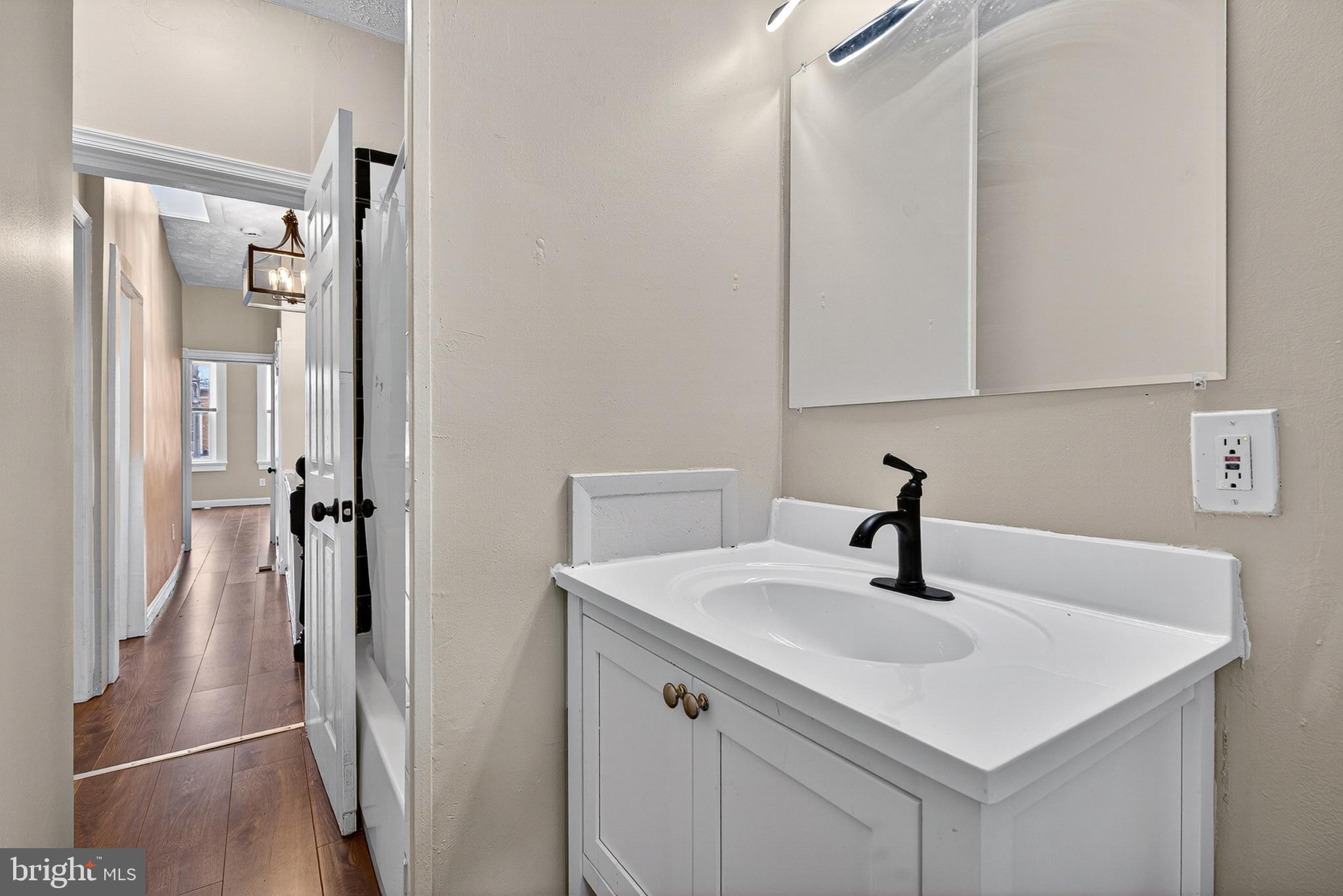 ARLINGTON - Residential