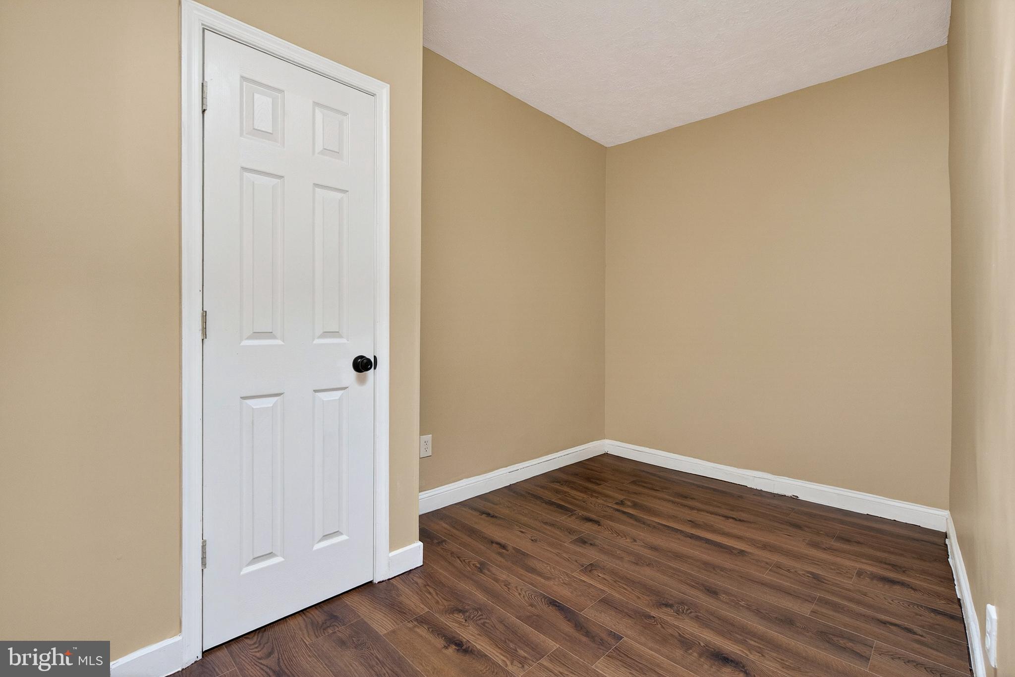 ARLINGTON - Residential